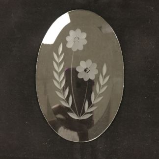 Engraved 4 x 6" Oval Flower Bevel