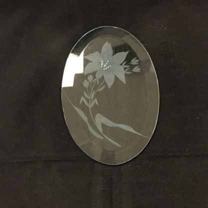 Engraved 4 x 6" Oval Flower Bevel - Image 3
