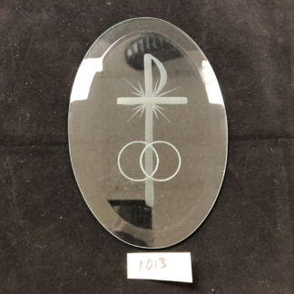 CF1013-Engraved 4 x 6" Oval Bevel-Cross w/ Rings