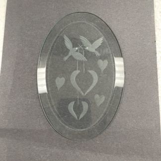 CF1012 Engraved 4" x 6" Oval Bevel Doves and Hearts
