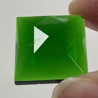Faceted Square 18mm Jewel - Green FQ18-03