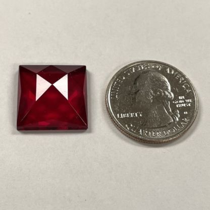 Faceted Square 18mm Jewel - Red FQ18-10 - Image 2