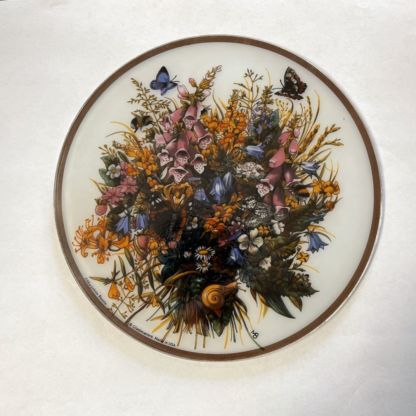 Painted Medallion Flowers & Butterflies-PM019 - Image 4