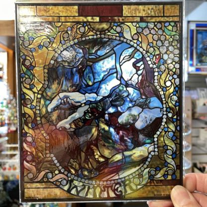 Painted Medallion Tiffany's Winter PM034 - Image 4