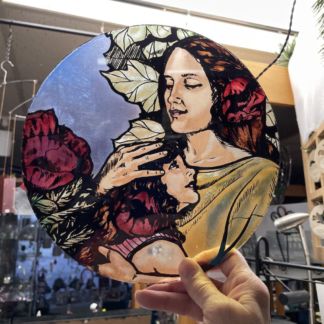 Painted Medallion Mother & Child PM043