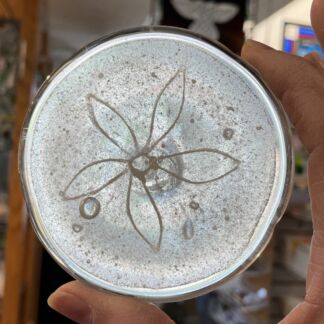 3-D Sand Dollar Glass Rondel -72104W