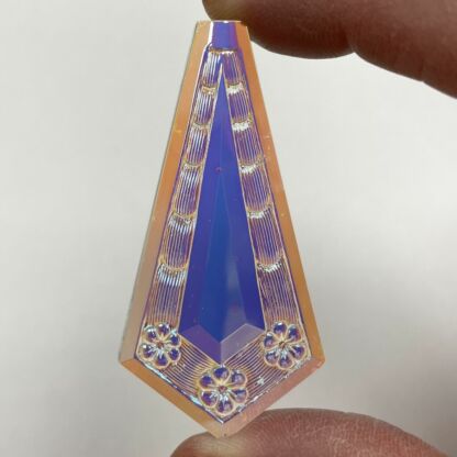DFN62-01 Pressed Pentagon Dichroic Jewel - Image 2
