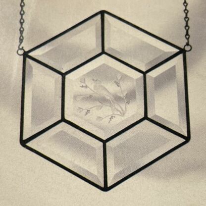 Glass Beveled Clear Cluster - Clear Engraved Hexagon L100